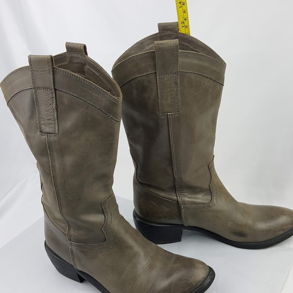 Authentic W 6 / 37 GREY leather cowboy boots